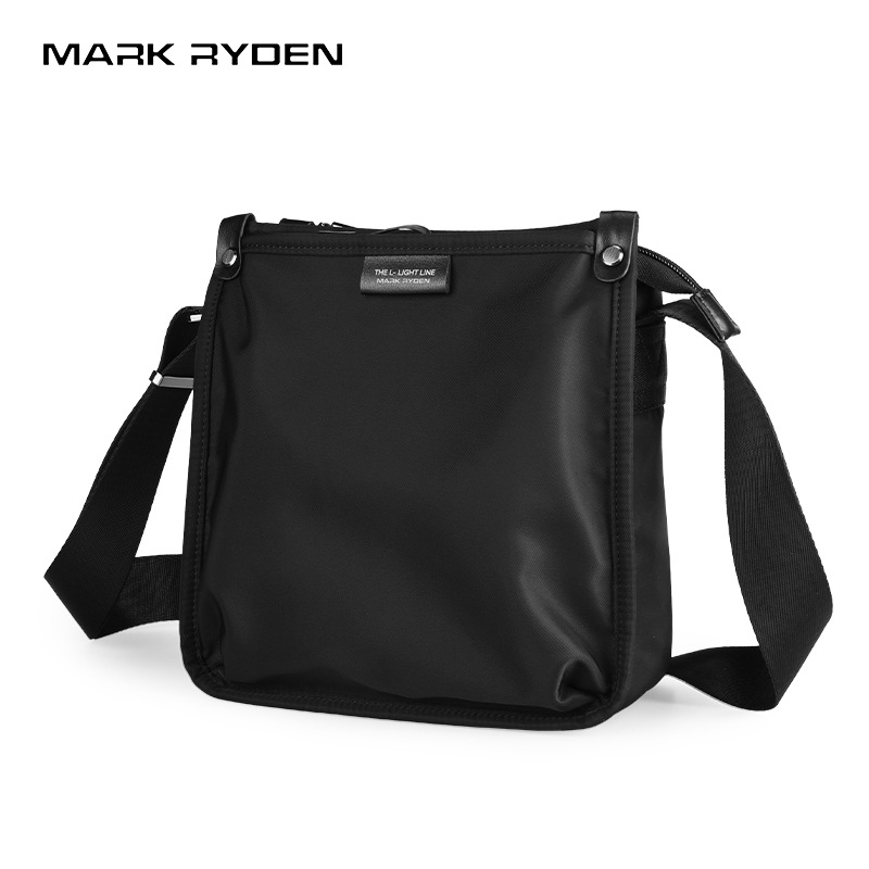 Mark Ryden luxury bag for 7.9i - огляд і ціна Gaming Console For Ipad